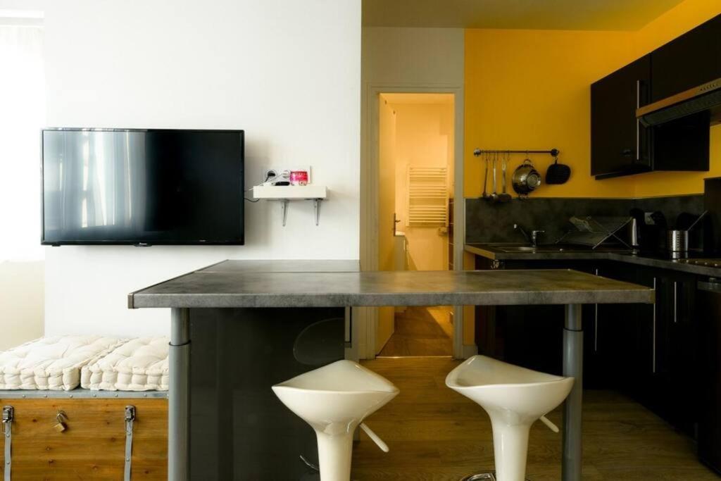 600m Gare Et 400m Gem: Lit Double, Wifi Fibre Appartement Grenoble