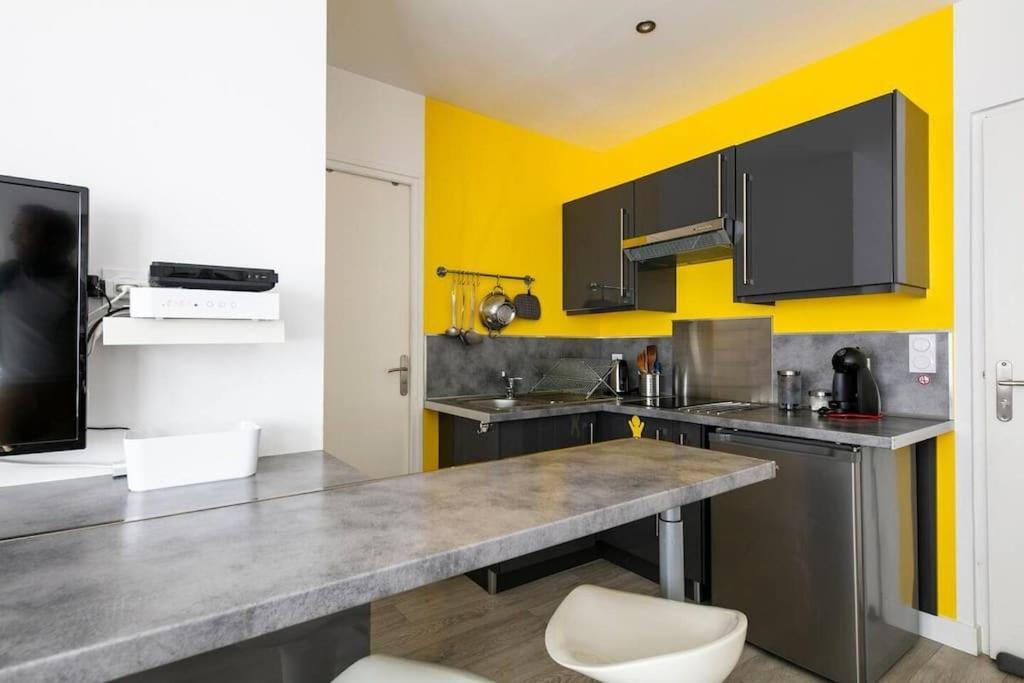 Appartement 600m Gare Et 400m Gem: Lit Double, Wifi Fibre Grenoble
